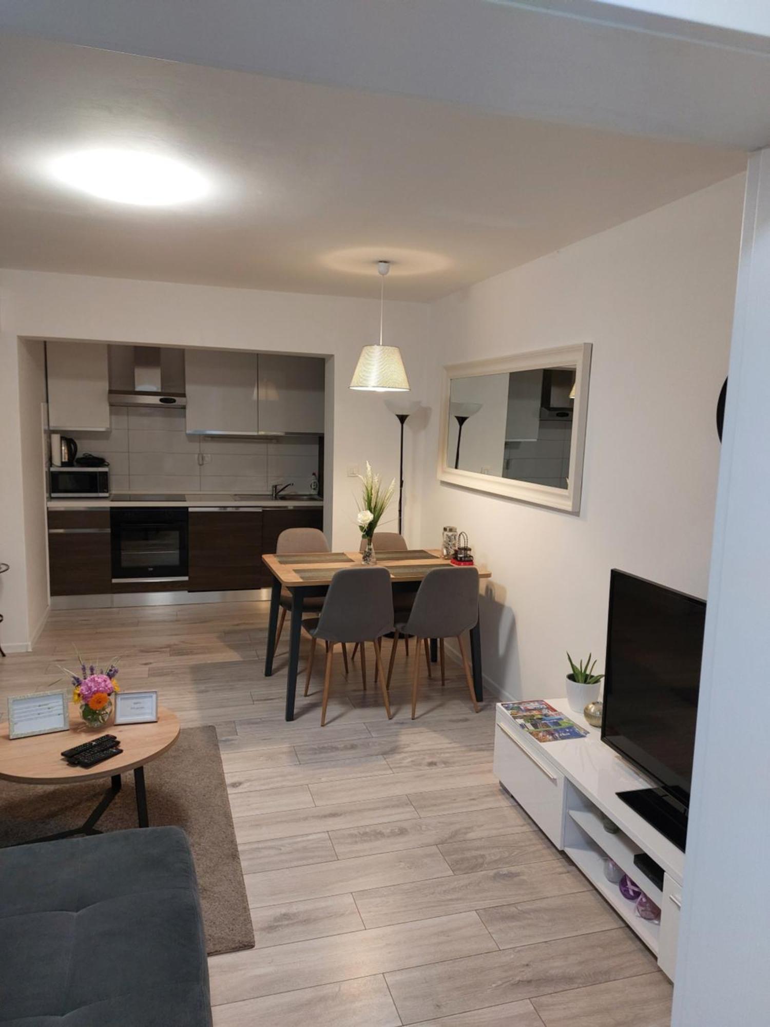 Two Bedroom Appartement *